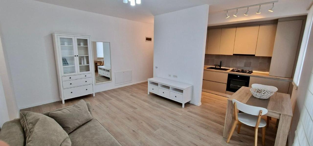 Apartament Timisoara La Liziera Padurii Apartment ภายนอก รูปภาพ