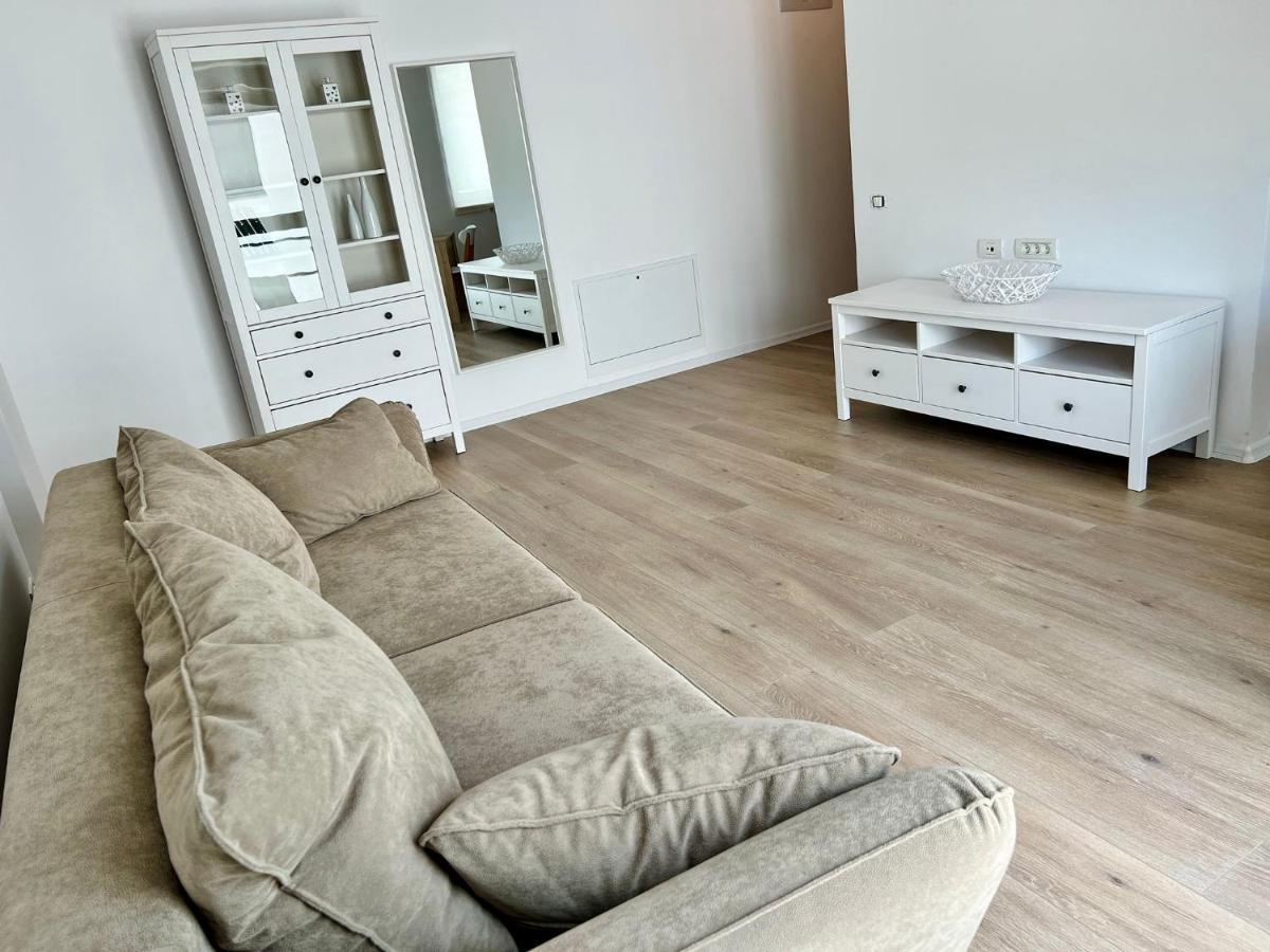 Apartament Timisoara La Liziera Padurii Apartment ภายนอก รูปภาพ